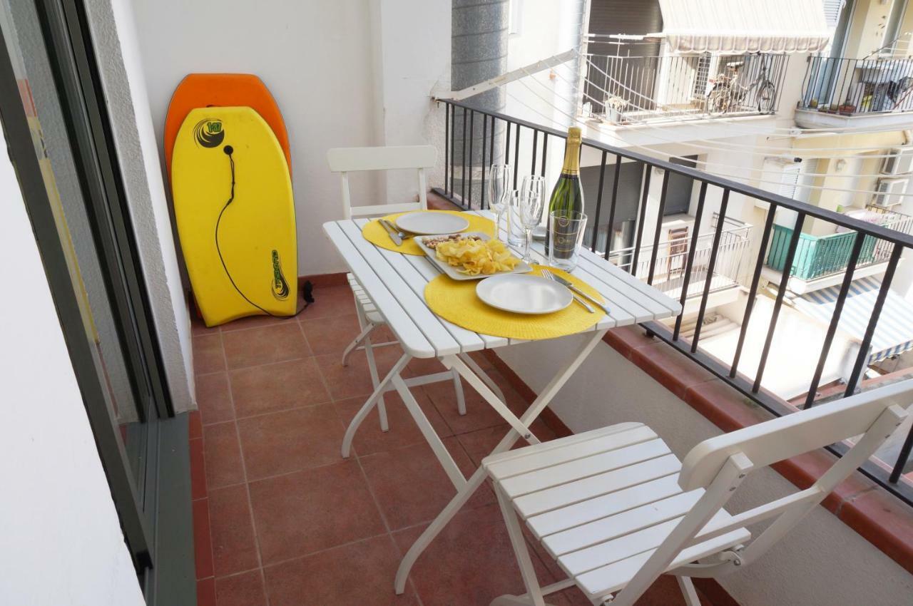 Happy Holiday Beach Home Sitges Ngoại thất bức ảnh